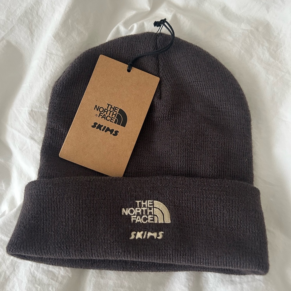 THE NORTH FACE X SKIMS BEANIE
